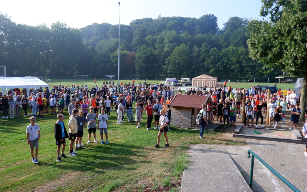 Schülerinnen und Schüler feiern 25 Jahre KKRS mit großem Schulfest